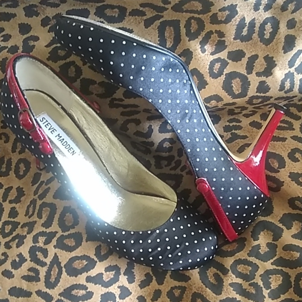 💕🖤 STEVE MADDEN Polkadot Pin up Kitten Heels